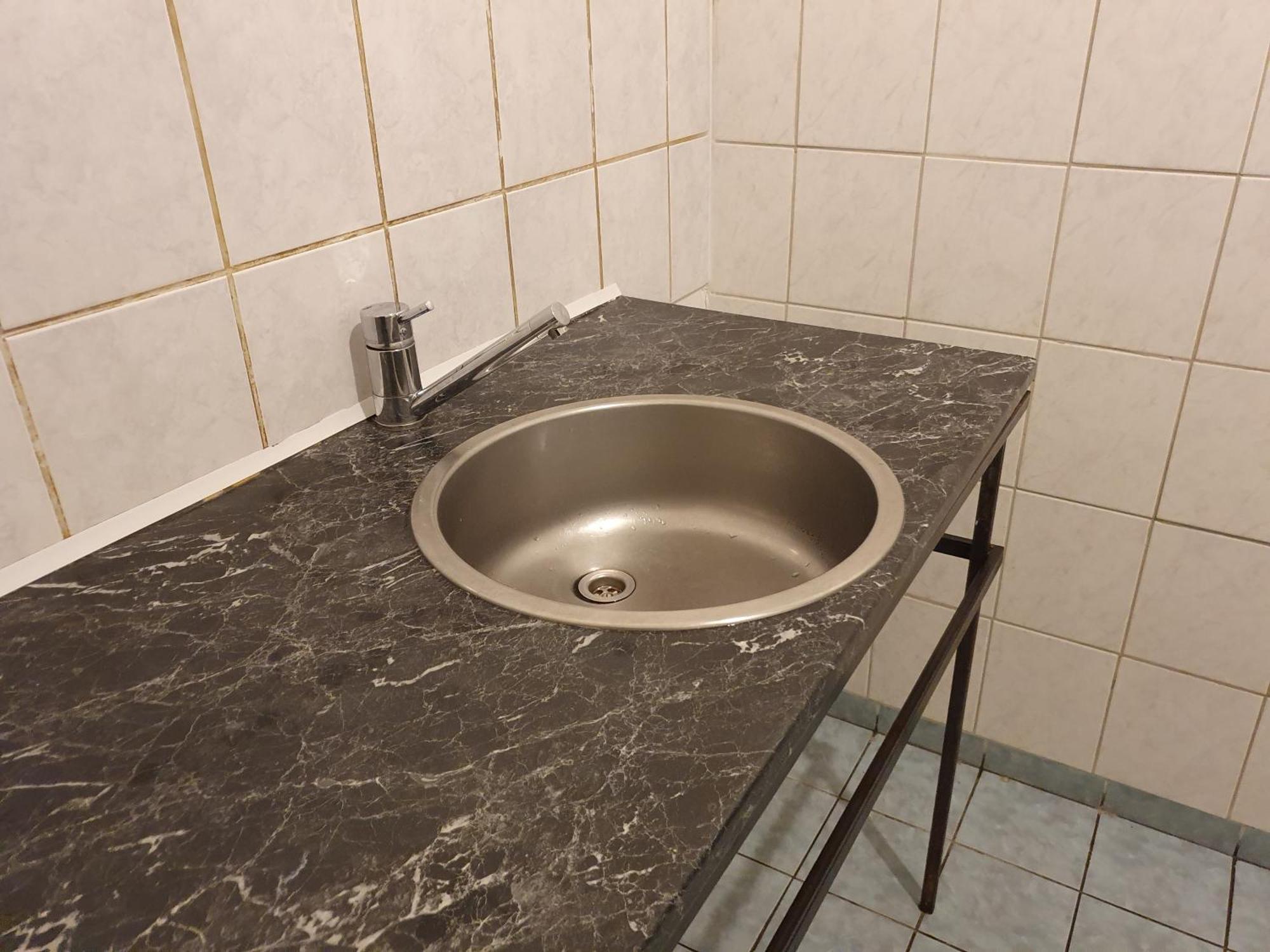 Videnska Hostel *